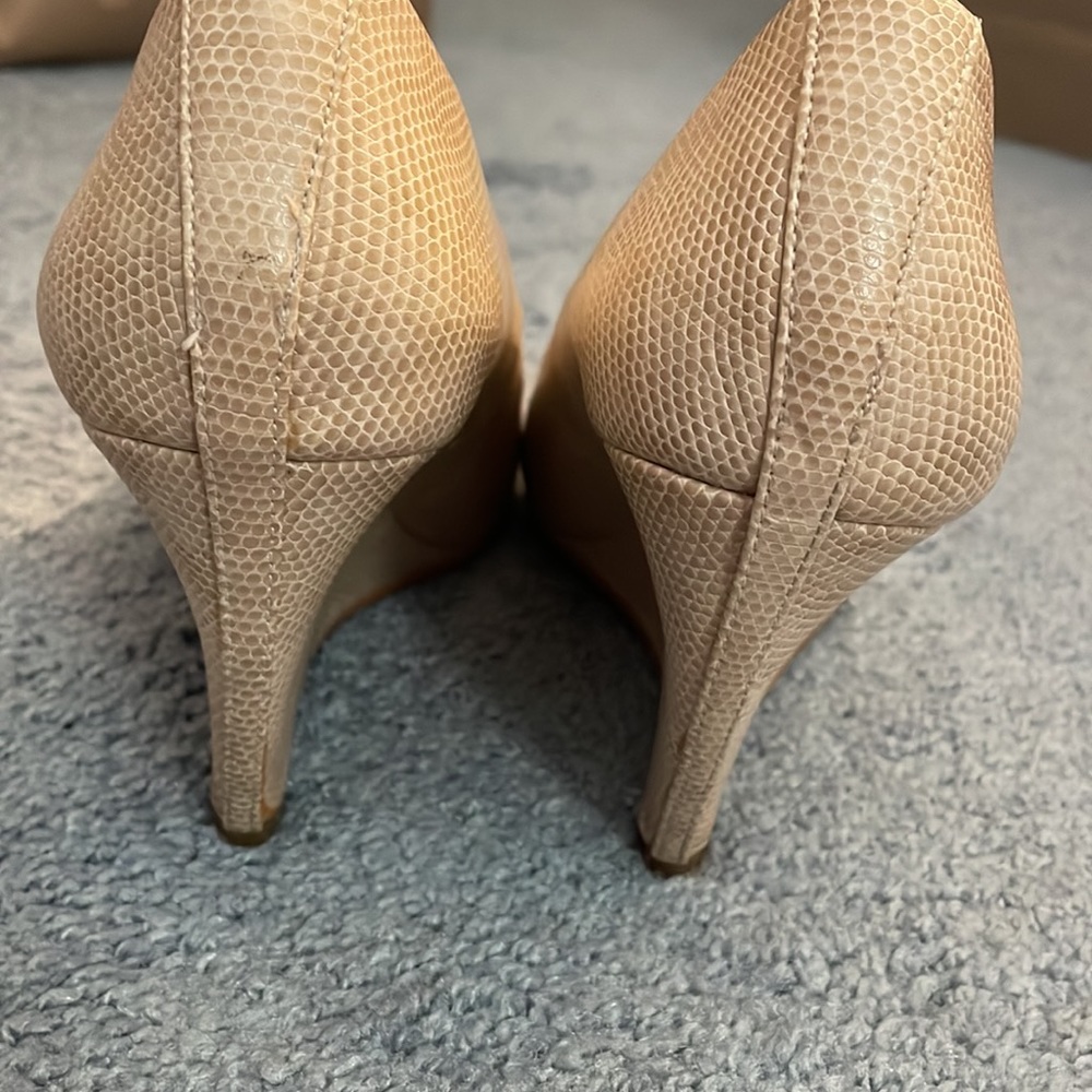 Women’s Express brand, beige color wedge dress shoes. Size 8. Worn a few times. - Picture 3 of 8